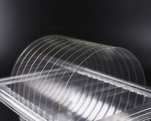 Пластины из плавленого кварца и оптического кварцевого стекла